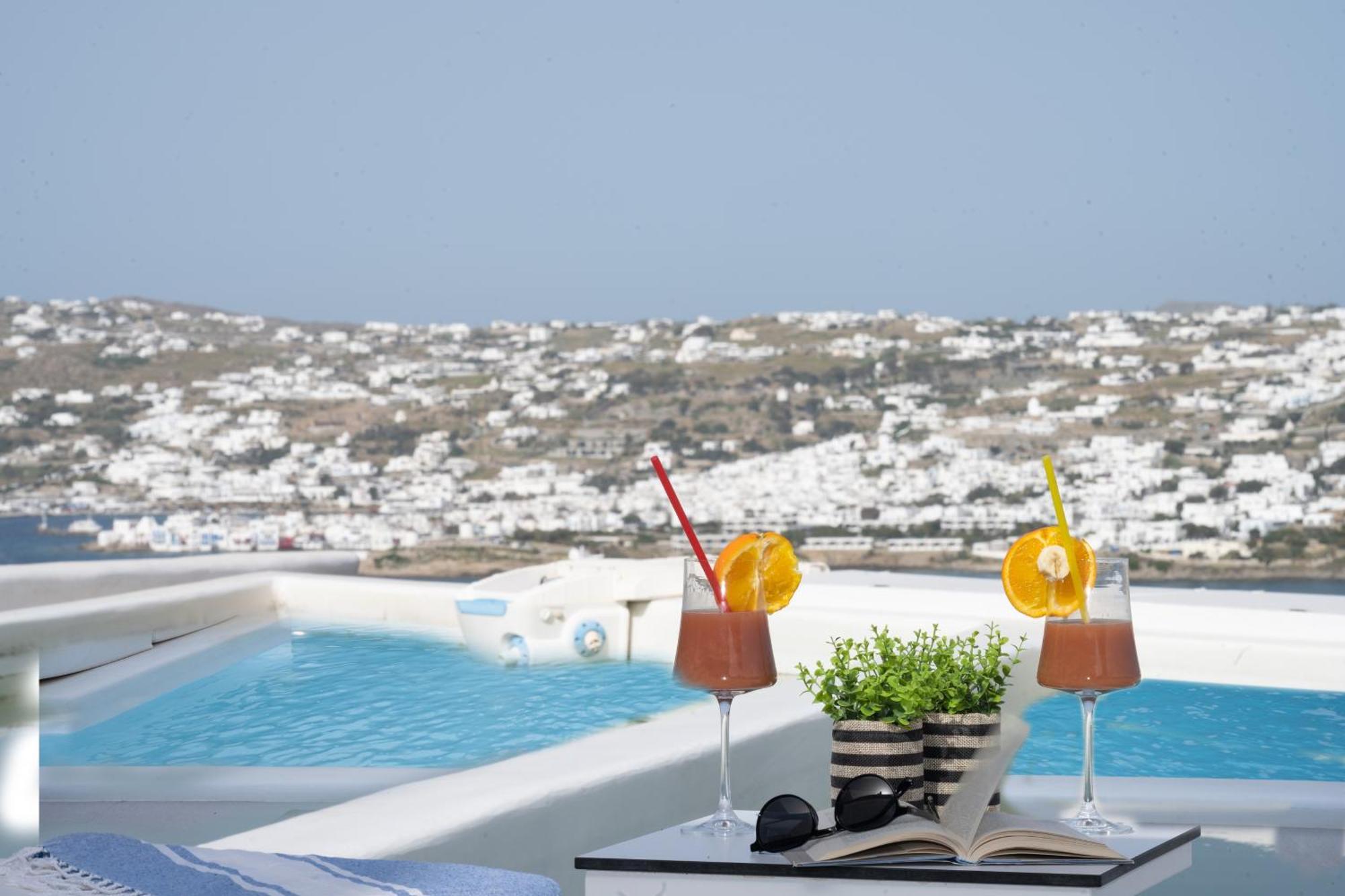 Schatz Mykonos Town